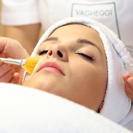 Beautyfarm Landhaus Servus Velden am Wörthersee Екстериор снимка