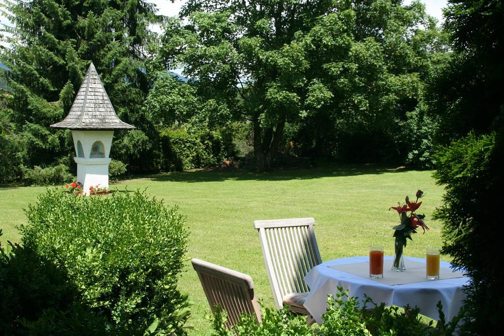 Beautyfarm Landhaus Servus Velden am Wörthersee Екстериор снимка